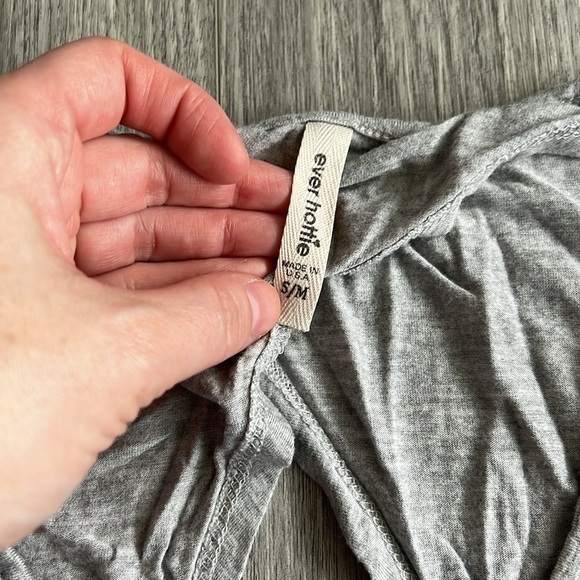 Laguna Beach Gray Tank Top with Van Graphic Tee Size S/M - Picture 3 of 6